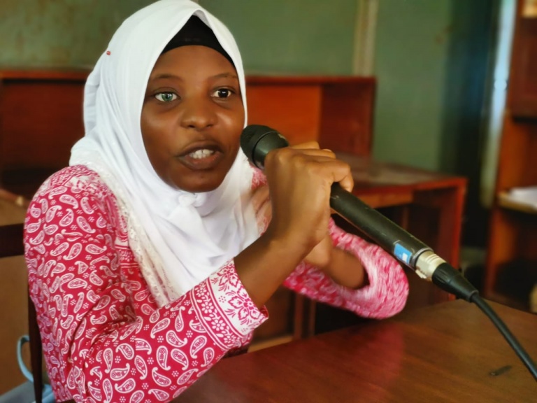 New Youth Hub at Radio Sem Fronteiras seeks to catalyze change and build community resilience