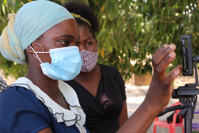 Educational videos support effective skills development at the community level