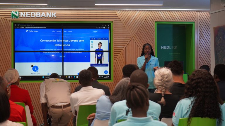 Embaixada da Noruega e MCTD elogiam iniciativas digitais de jovens recém-graduados no AJ