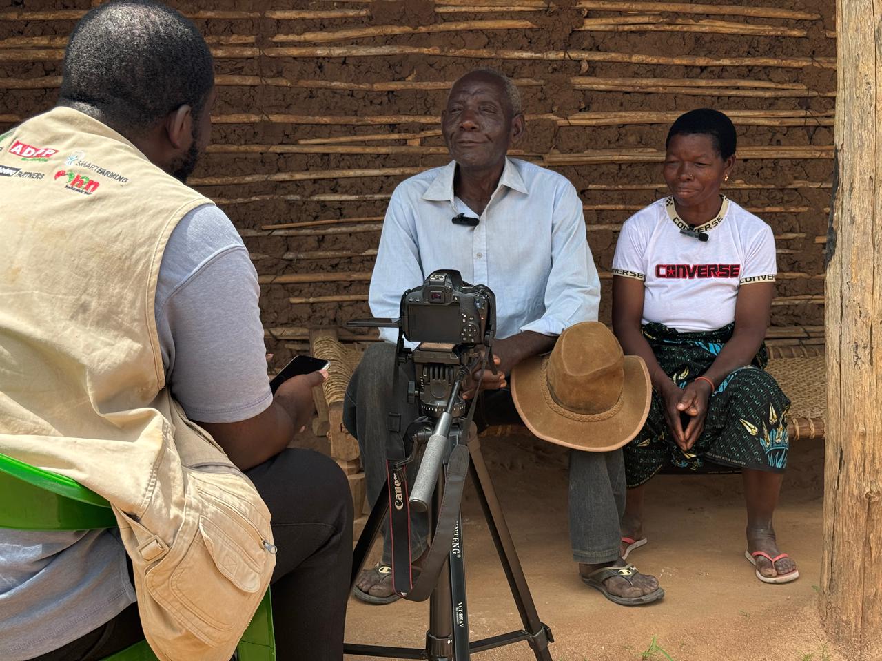 Programa de rádio do Agrovida transforma práticas agrícolas de casal em Montepuez