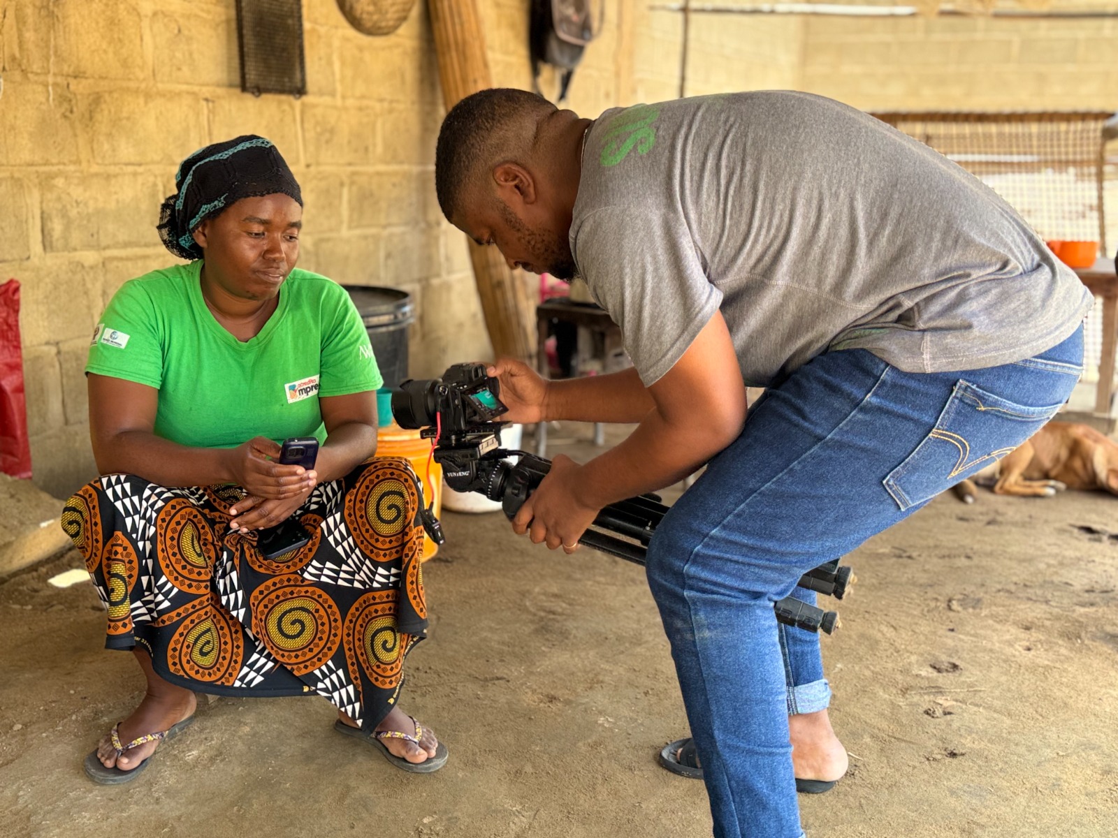 Rádio que orienta: como Zura encontra respostas no Coeso III